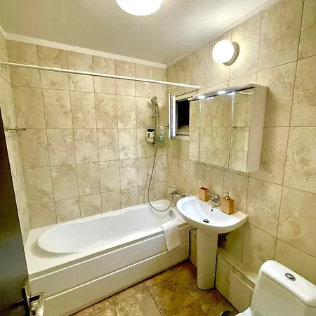 Central Studio Bucharest * Βουκουρέστι